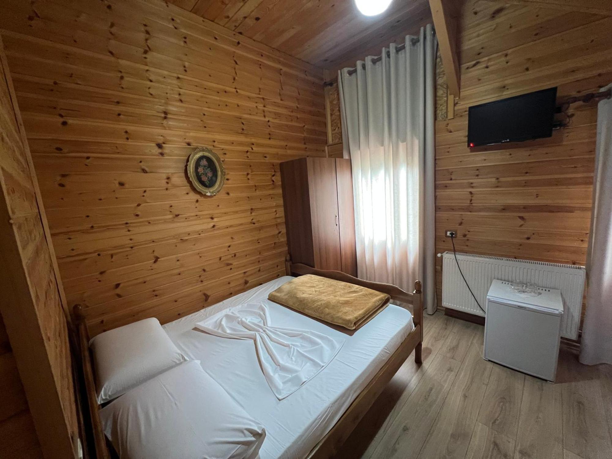 Vila Pepaj Razëm Zewnętrze zdjęcie